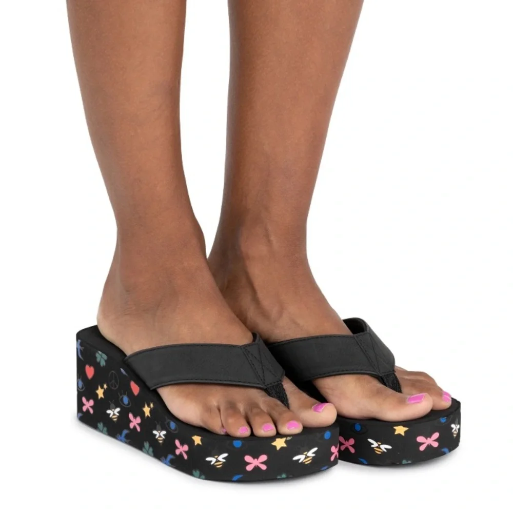 Muk Luks Printed Flip Flop Wedge size 10 - Picture 6 of 9